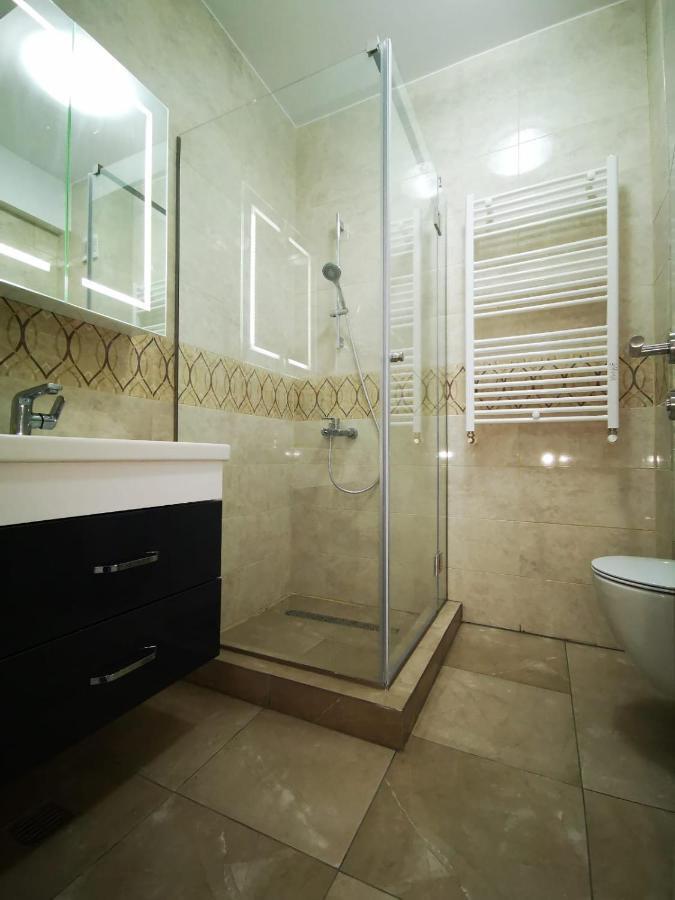 Paradis Apartments - By The Lake Mamaia Extérieur photo